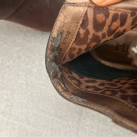 [37/6-6.5]MUDD Retro Brown Velvet Button Heel Ankle Boots - Picture 7 of 9